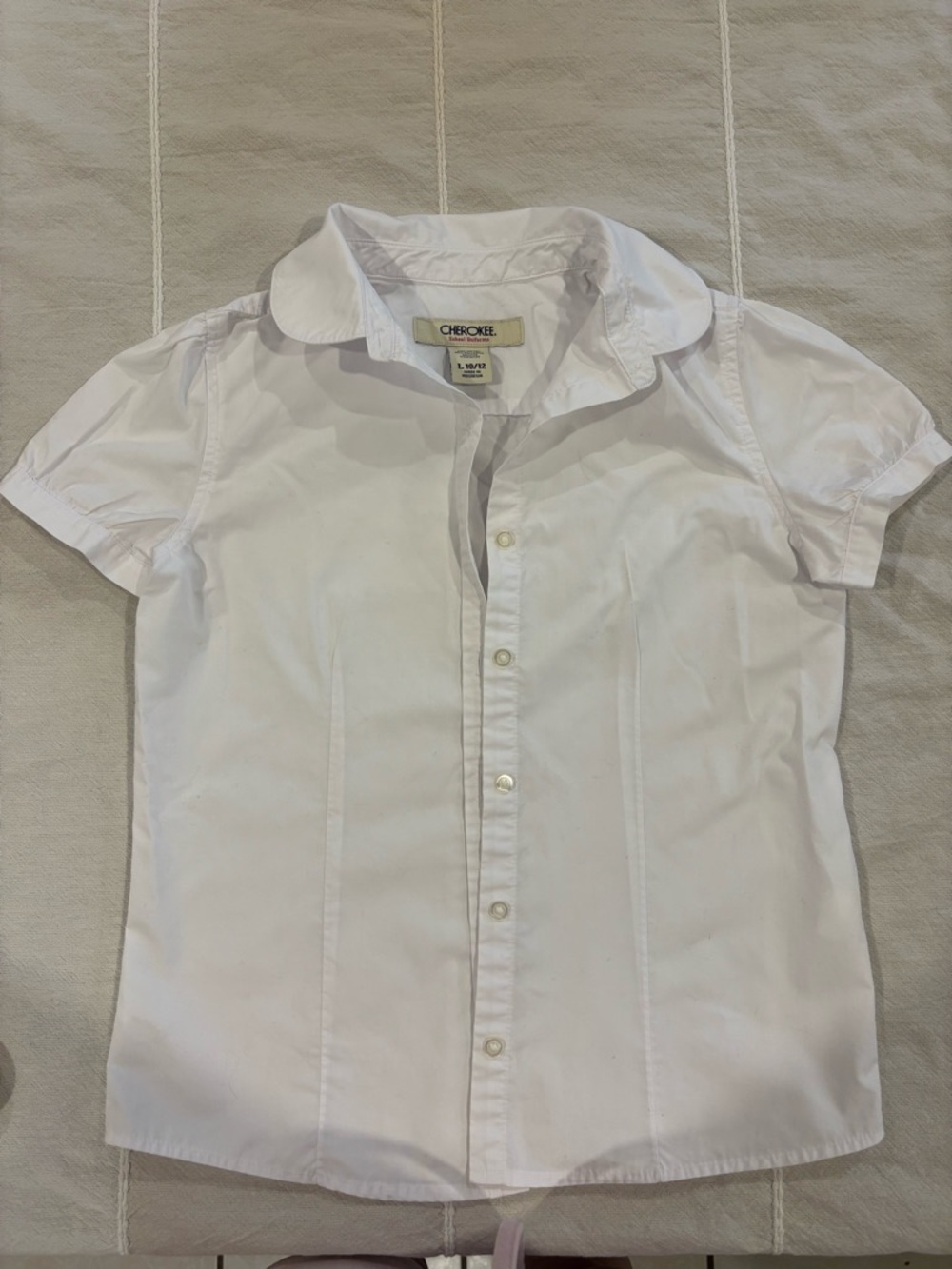 Cherokee White Button-Up Shirt